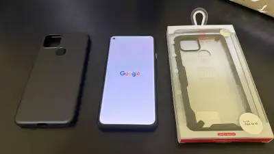 Lightly used as a secondary device. In perfect physical and working condition. Colour: Just Black In...