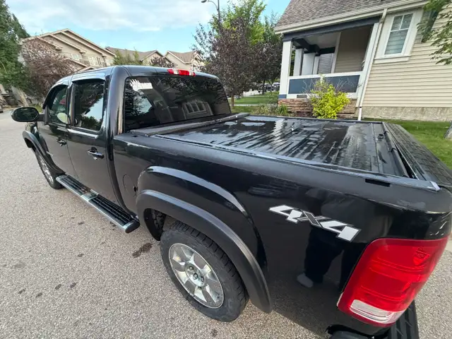 GMC SIERRA 6.2L V8553848807086499846