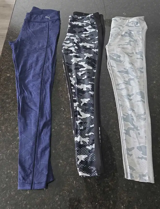 Lulu & Puma Workout Pants S-M Women / XL Girls in Women's - Bottoms in Gatineau - Image 3