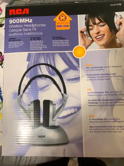 RCA == 900hmz wireless headphones, View more