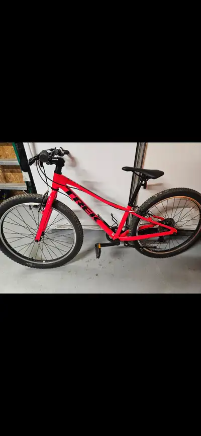 Vélo Trek Precaliber 24'' - 8 vitesses, View more