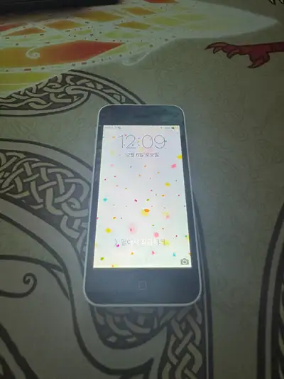 [PARTS ONLY] Apple iPhone 5c (White) PARTS ONLY, View more