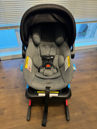 Clek Liing Infant car seat