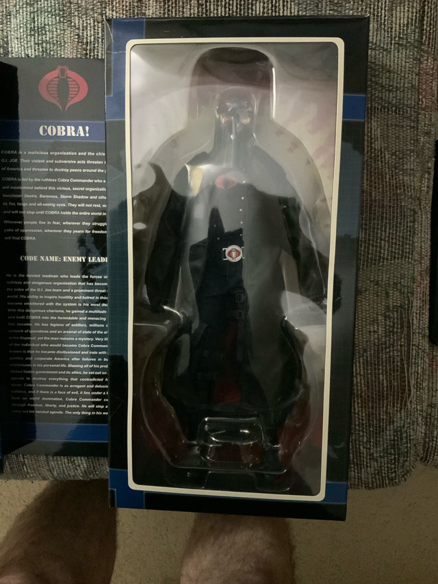 Sideshow: Cobra Commander from G.I. Joe - Enemy Leader  in Arts & Collectibles in Mississauga / Peel Region - Image 3