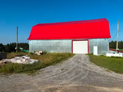 ENTREPOSAGE INTERIEUR AUTO, View more