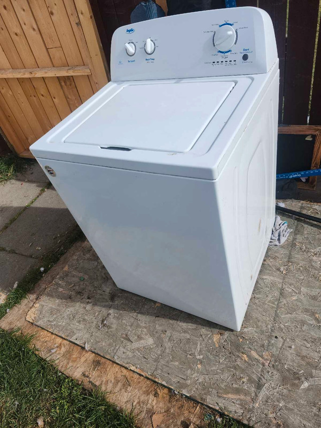 Ingles top load washing machine in Washers & Dryers in Red Deer - Image 2