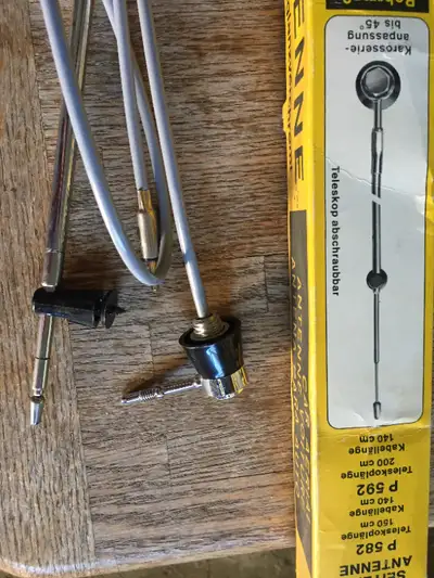 Aerial brand new. Was for 1982 Vanagon Westfalia but will fit newer models. Possibly even Volkswagen...