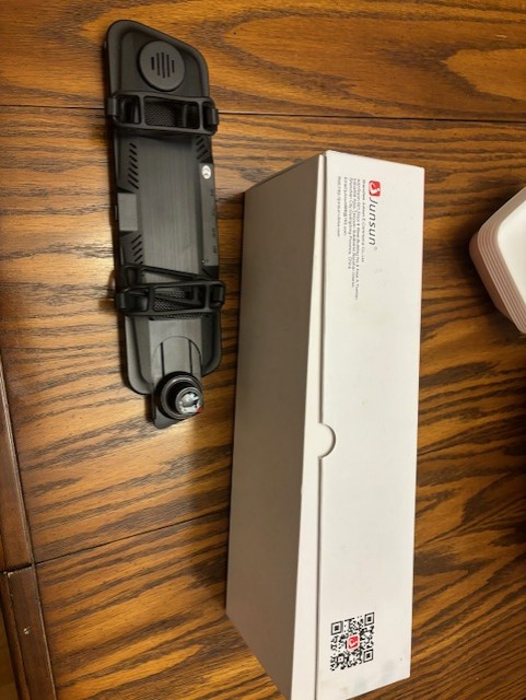 Selling Junsun car dash cam (place on mirror) in Other in City of Toronto - Image 2