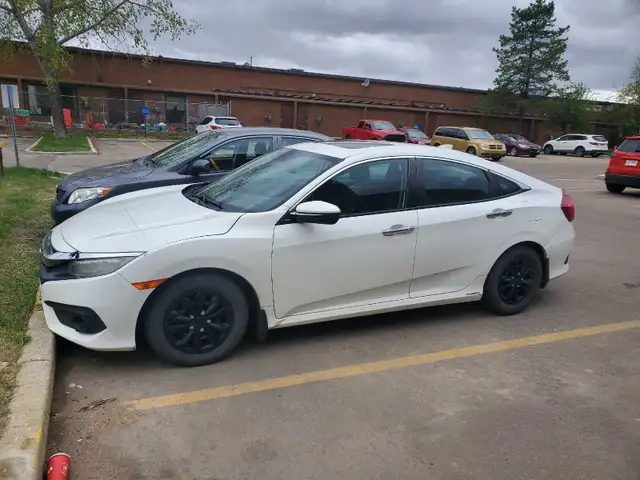 2016 Honda Civic 465509600325150724
