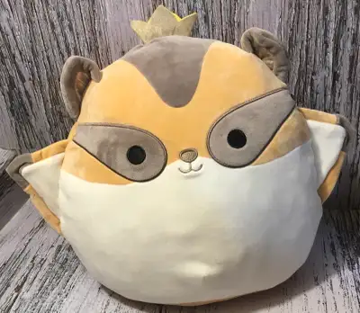 Selling as seen in the photos Overall this in very nice condition Very clean, no stains ** one FLAW...