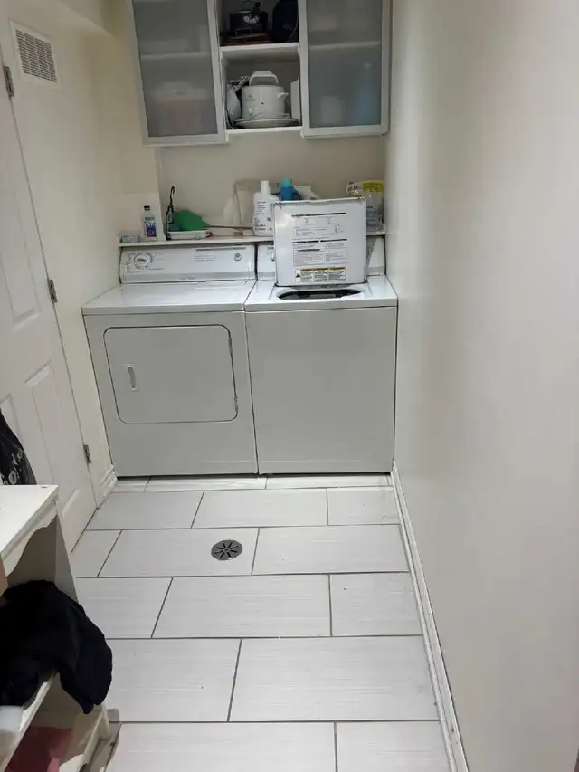 Basement room for rent clean in Room Rentals & Roommates in Mississauga / Peel Region - Image 9