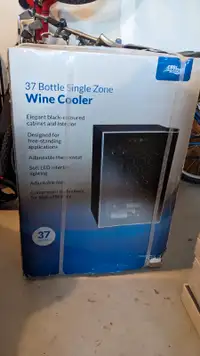 Cool Works 37 Bottle Wine Fridge Cooler - NEW in Sealed Box