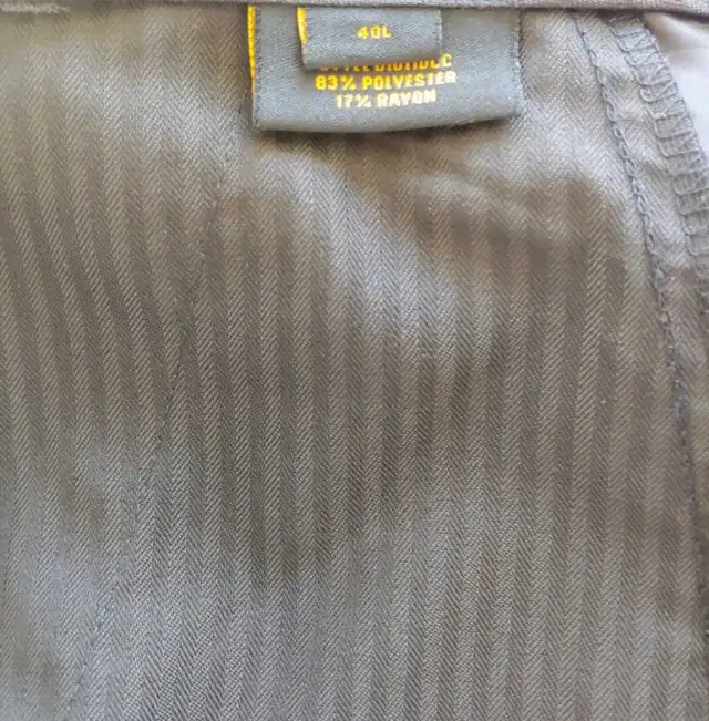 Graduation suit jacket with pants size 40 in Men's in Calgary - Image 6