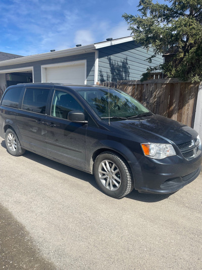 2013 dodge caravan