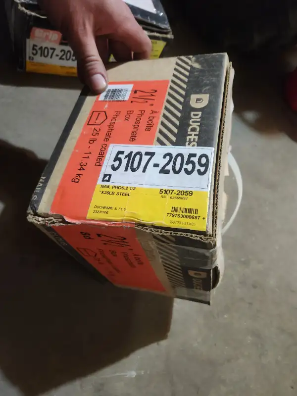Nails (50 LBS) Phosphate Coated.2x 25LB Cases 2.5 inch in Hardware, Nails & Screws in Edmonton - Image 6