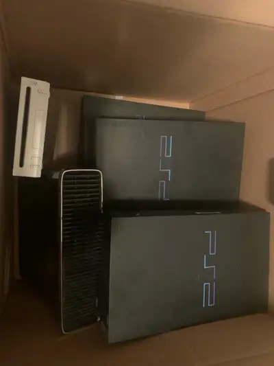 Gaming Consoles bundle ( PS2 Wii 360 ) as is, View more
