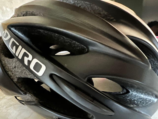 Cycling helmet - Black in Clothing, Shoes & Accessories in London - Image 3