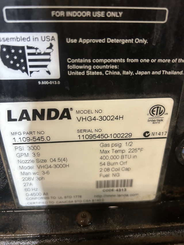 Landa pressure washer  in Other in Smithers - Image 3