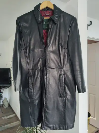 Manteau de cuir pour femme , View more