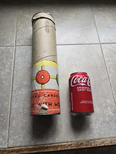 Rare Tinkertoy type Construction set. Label is missing but lots of parts Barrhaven