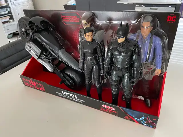 The Batman Batcycle Target Exclusive set- New in Toys & Games in London - Image 4