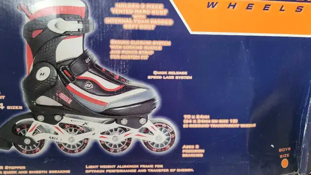 Roller Skates Boys adjustable sizes 5 to 8 in Skates & Blades in Ottawa - Image 4