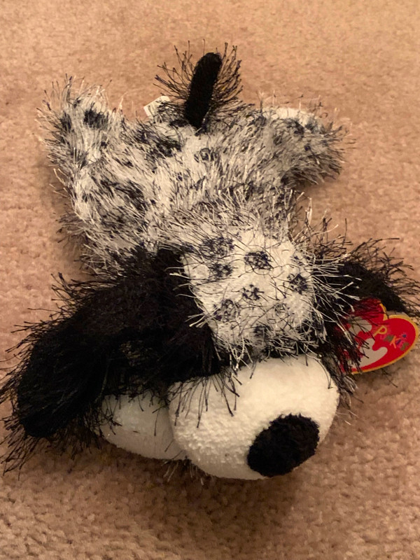 Ty POLKA-DOT the Dalmatian DOG Beanie Baby PUNKIE in Toys & Games in Calgary