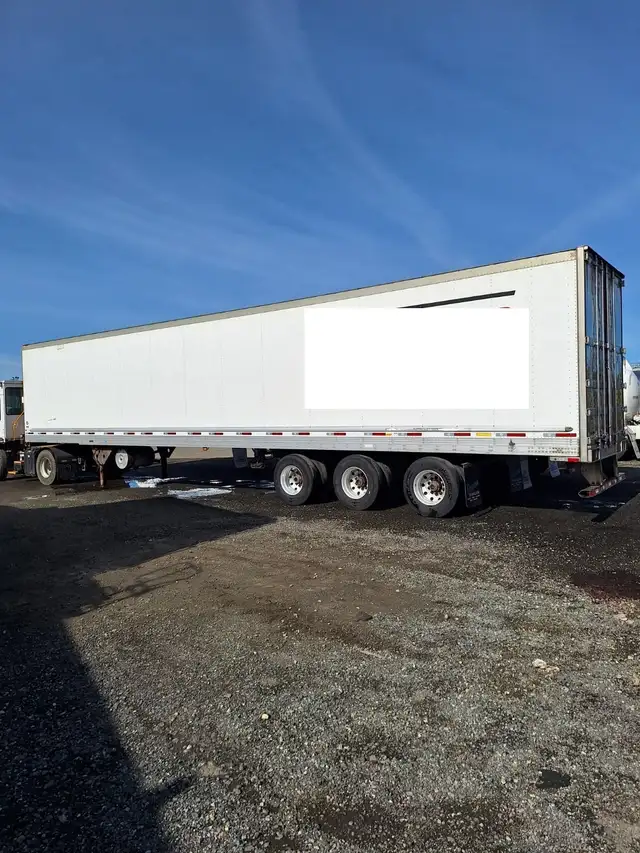 2020 Utility Tridem Tri Axle Reefer Trailer Carrier Reefer in Other in Delta/Surrey/Langley - Image 7