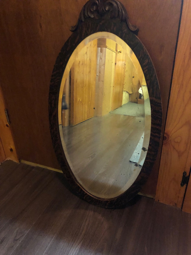 Oval mirror in Home Décor & Accents in Kingston