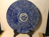 CHINESE EARLY 19th C. BLUE & WHITE FLORAL GEOMETERICAL PLATE CHA
