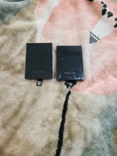 Xbox 360 Slim and E 250gb hard drives OEM (5+ in stock), View more