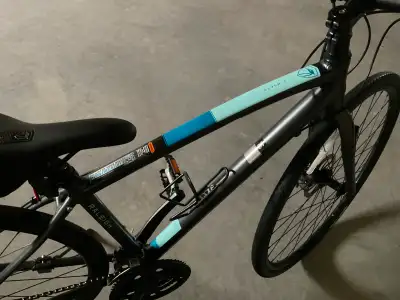 Vélos homme/femme Men’s and woman’s bikes, View more