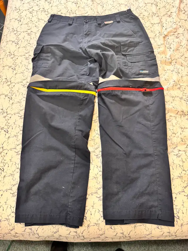 Work pants in Men's in Kitchener / Waterloo - Image 5