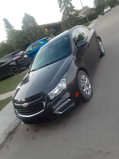 Chevy cruze 2015 Works great. Slight leak in the AC but can be refilled. Comes with one extra AC fue...