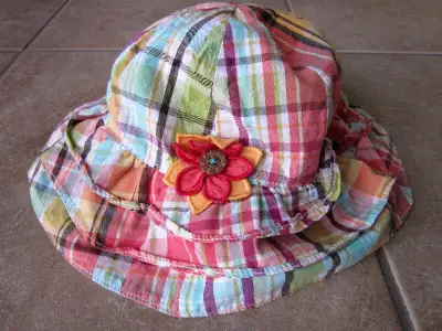 Gymboree Size 2T-5T Summer Hat, View more
