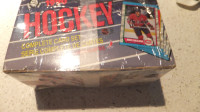 O Pee Chee 1990 - cartes de hockey - série complète - scellée