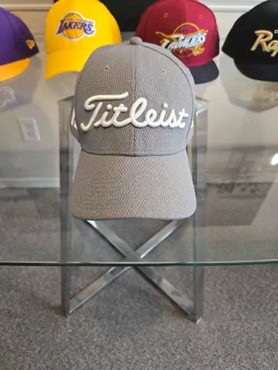 Titleist PRO V1 FJ Fullback Hat for Men, View more