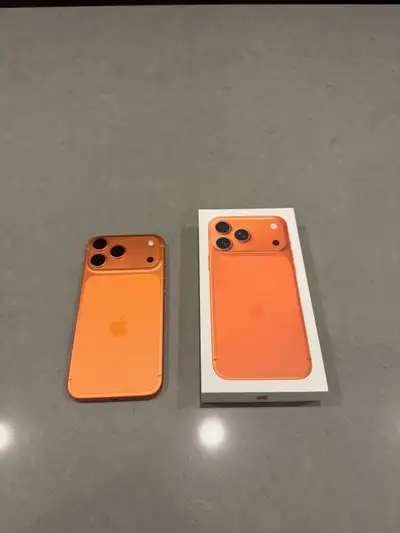 IPhone 17 Pro Max 256GB EXCELLENT CONDITION!!!, View more