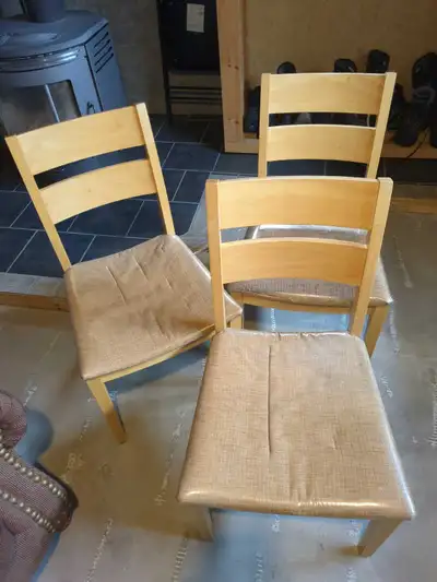 3 chaises de cuisine, View more