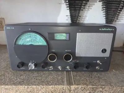 Hallicrafters S-40 Radio, View more