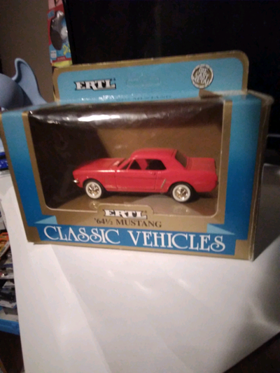 '64 1/2 Mustang 1/43 ERTL Classic Vehicles (1989) NIB $18, View more