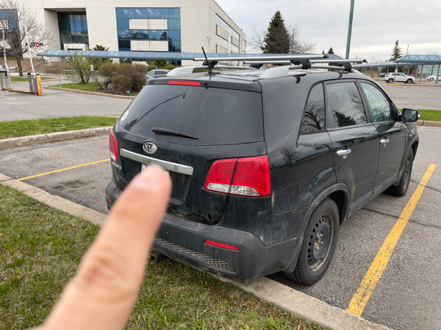 sorento 2.4L FWD dans Autos et camions  à Ville de Montréal - Image 4