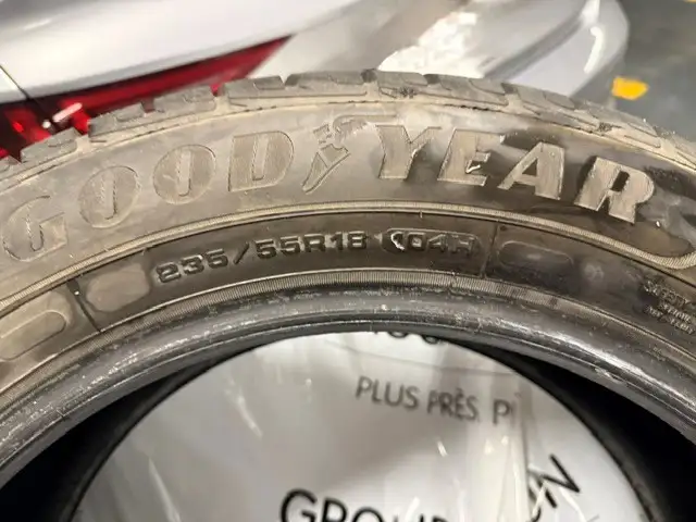 4 pneus hiver/ SUV-235/55R18 104H Ultra Grip Performance 900$ in Tires & Rims in Laval / North Shore - Image 4