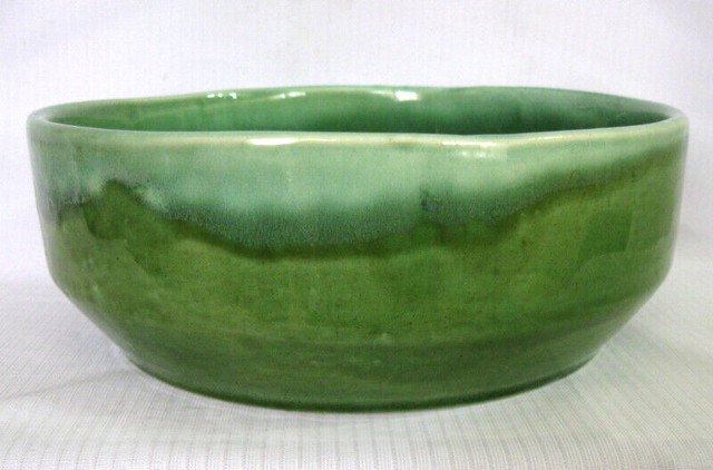 BOL VINTAGE POTTERIE JUDY of  CALIFORNIA POTTERY BOWL dans Art et objets de collection  à Ouest de l’Île - Image 2