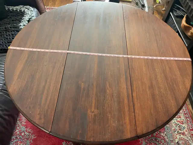 Antique English Solid Walnut Gate leg Table in Dining Tables & Sets in City of Toronto - Image 2