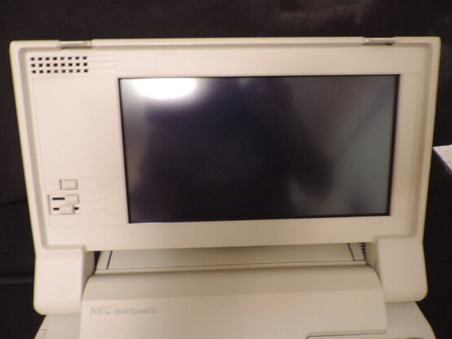 VINTAGE NEC MULTISPEED EL LAPTOP in Laptops in Kitchener / Waterloo - Image 2