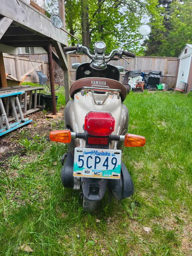 Scooter -  Yamaha Vino in Scooters & Pocket Bikes in Winnipeg - Image 3