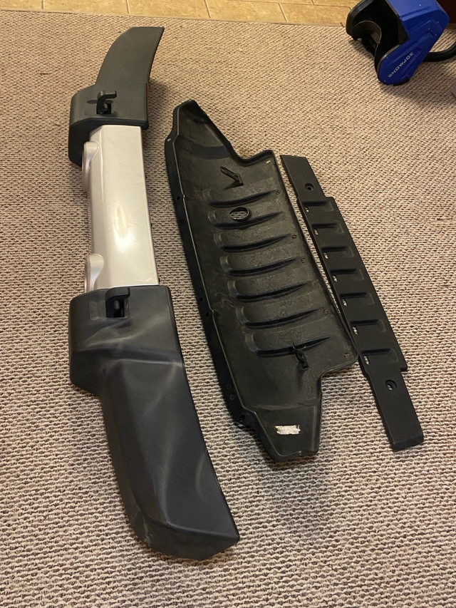 2014 Jeep Wrangler Front Bumper Assembly w/ Plastic Guards in Auto Body Parts in Dartmouth - Image 4
