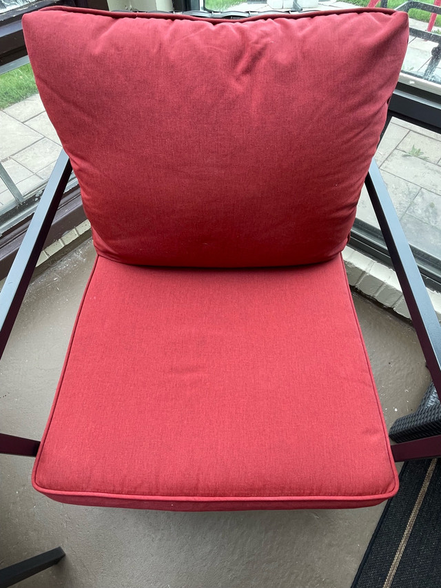 Patio Furniture Like New Couches/Table in Patio & Garden Furniture in Mississauga / Peel Region - Image 3