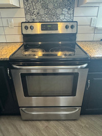 Frigidaire Oven and stove